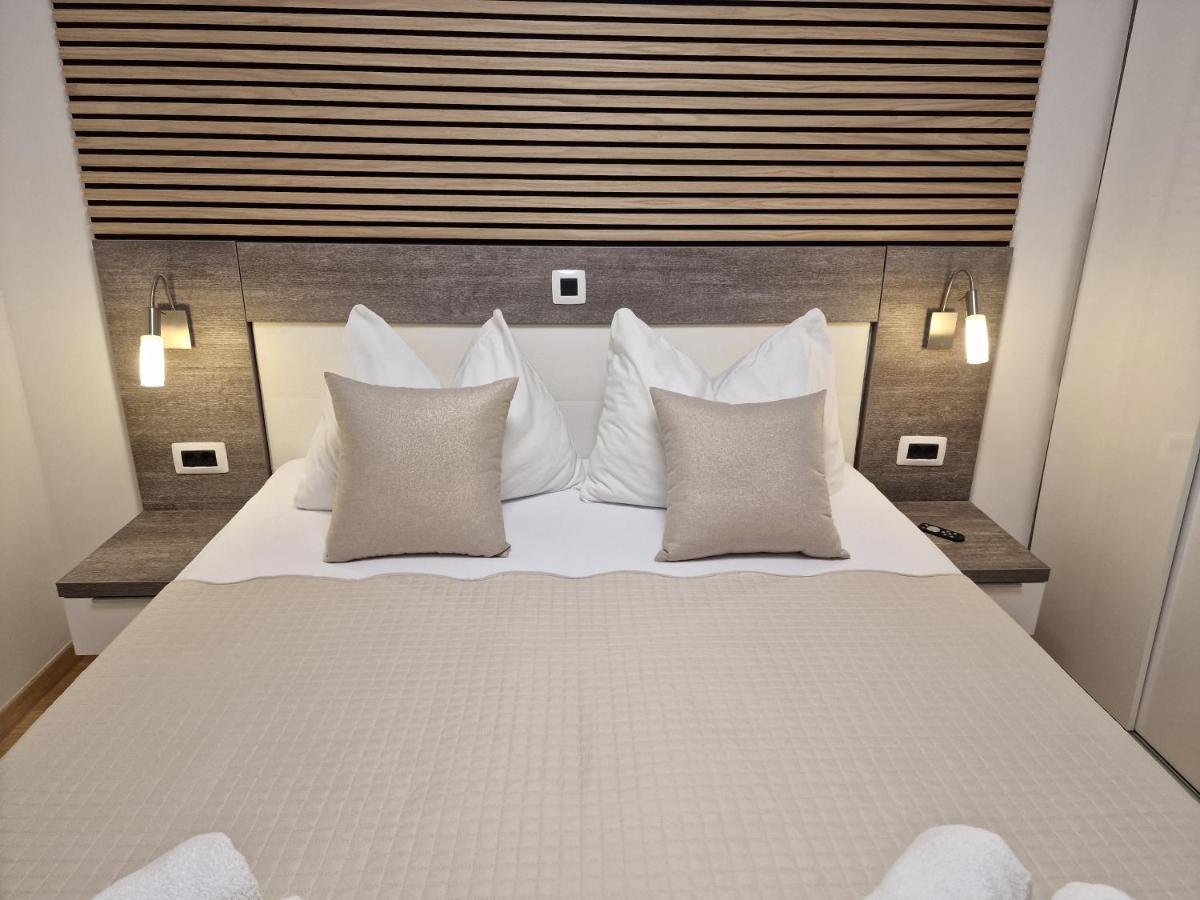 Residence-Apartment-Giuliano-Punta Skala, 佩特坎内 外观 照片