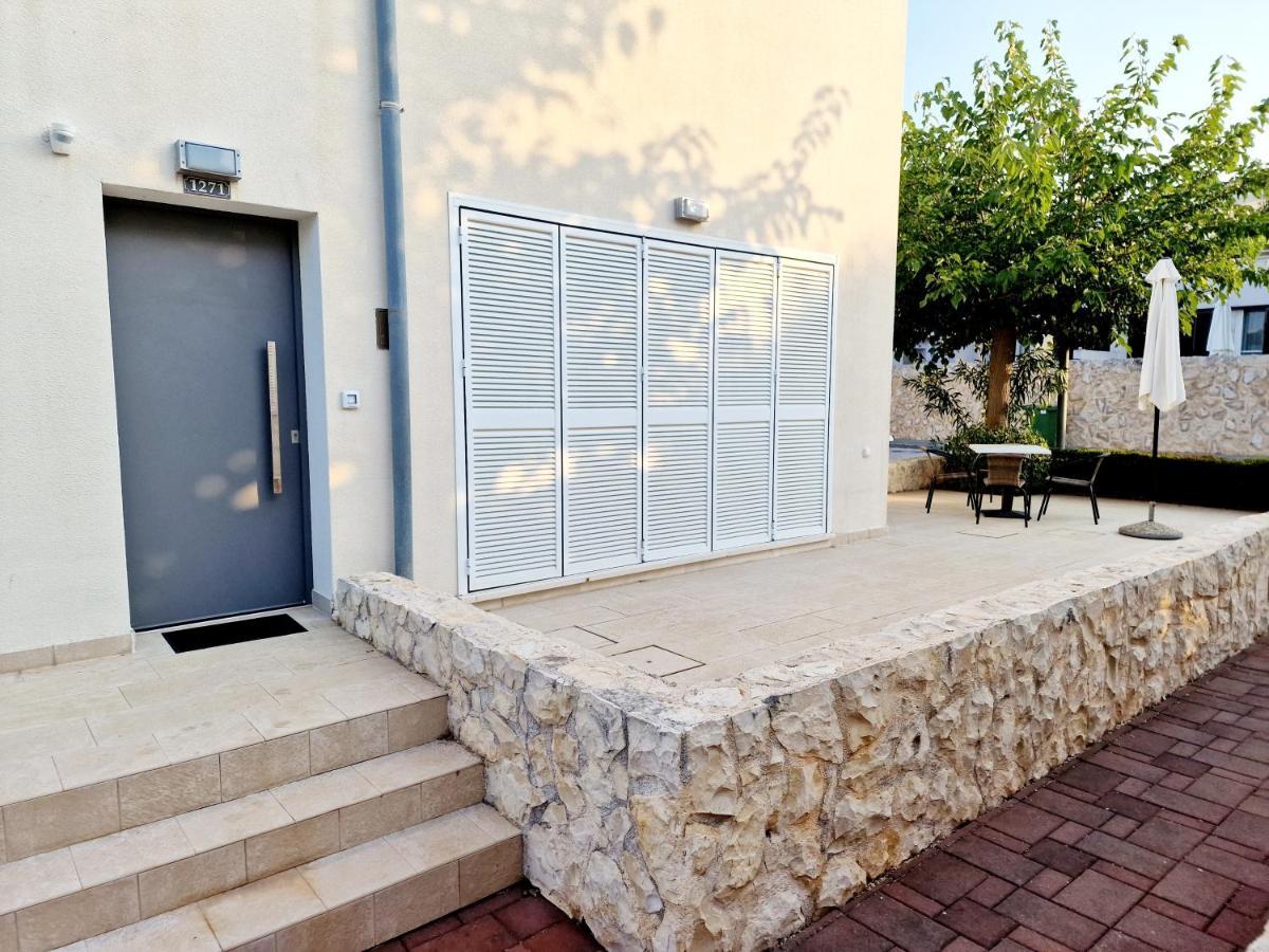 Residence-Apartment-Giuliano-Punta Skala, 佩特坎内 外观 照片