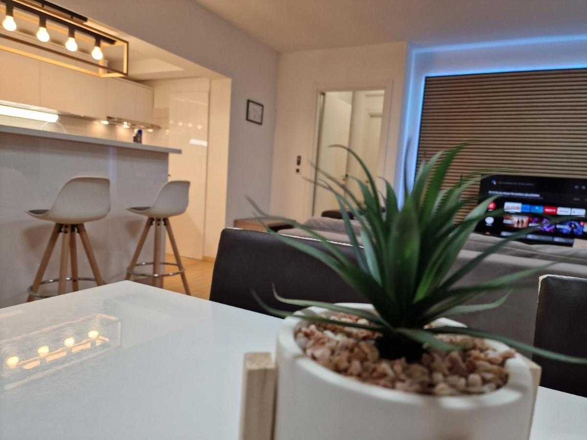 Residence-Apartment-Giuliano-Punta Skala, 佩特坎内 外观 照片