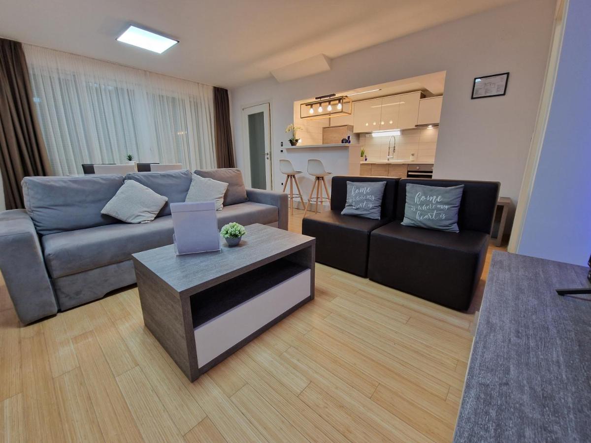 Residence-Apartment-Giuliano-Punta Skala, 佩特坎内 外观 照片